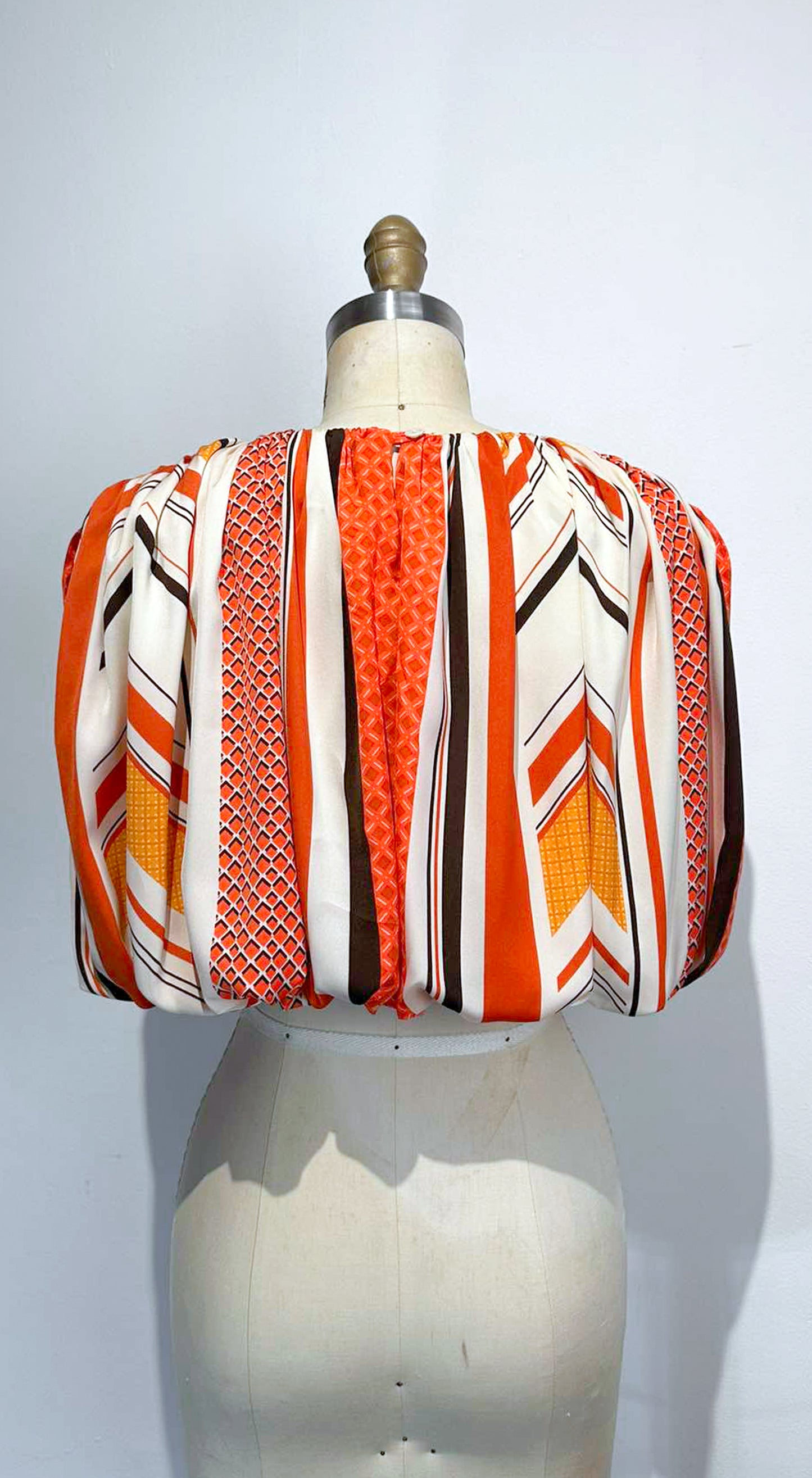 Crop Bubble Top in Silk