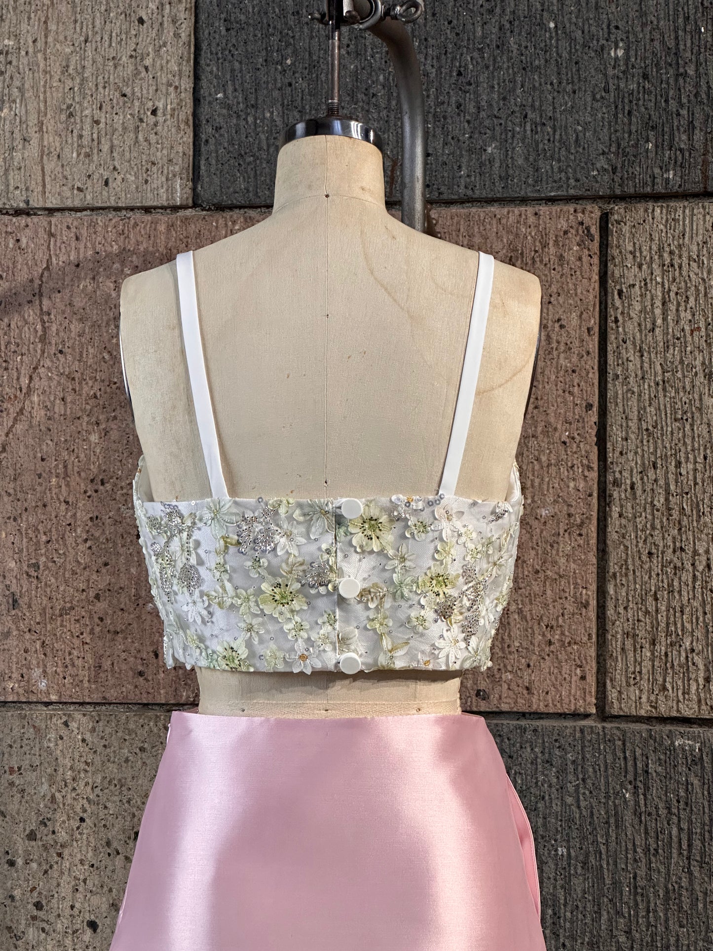 Beaded Semi-Sweetheart Flat Strap Top in Sage White Appliqués