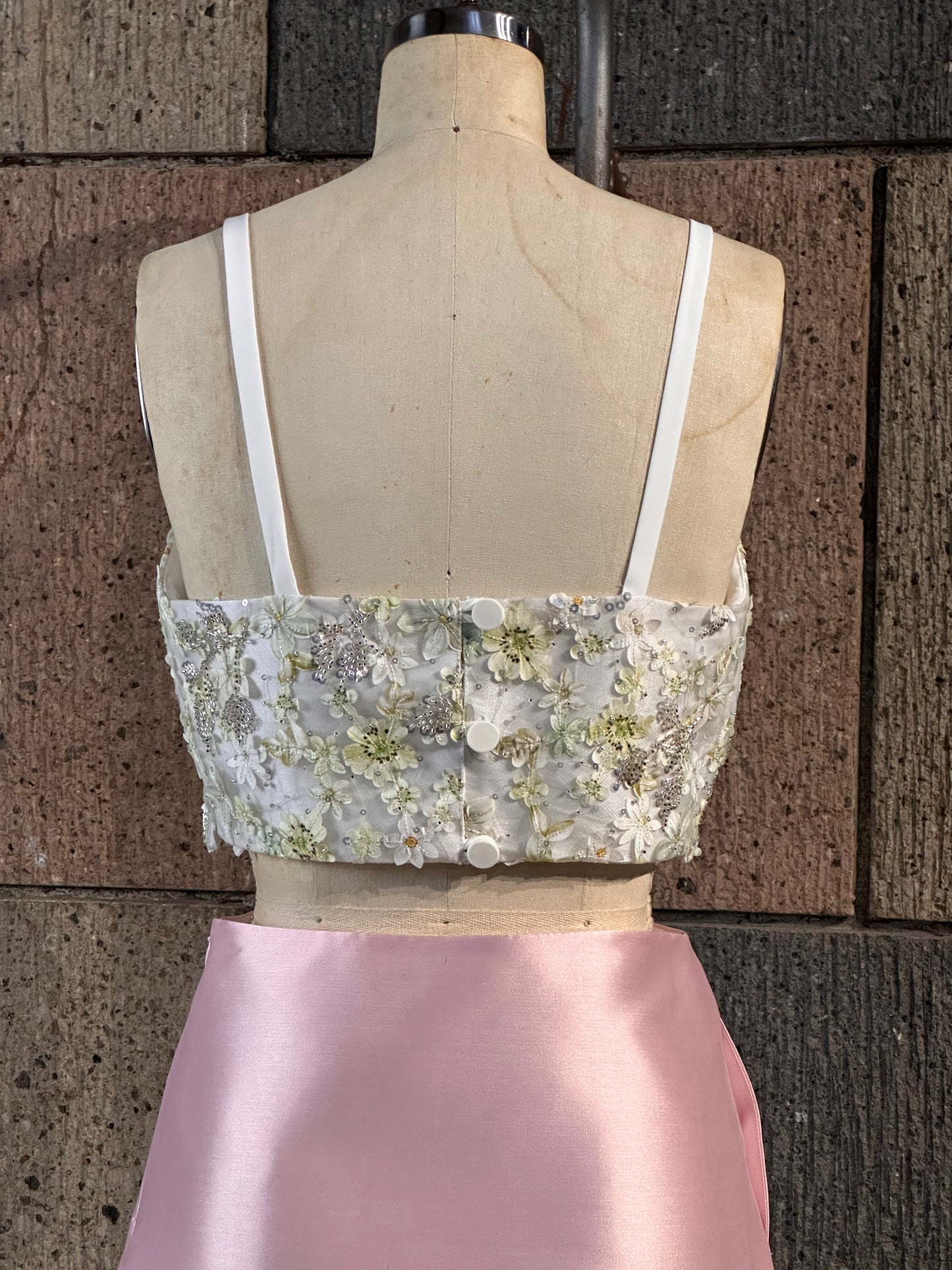 Beaded Semi-Sweetheart Flat Strap Top in Sage White Appliqués