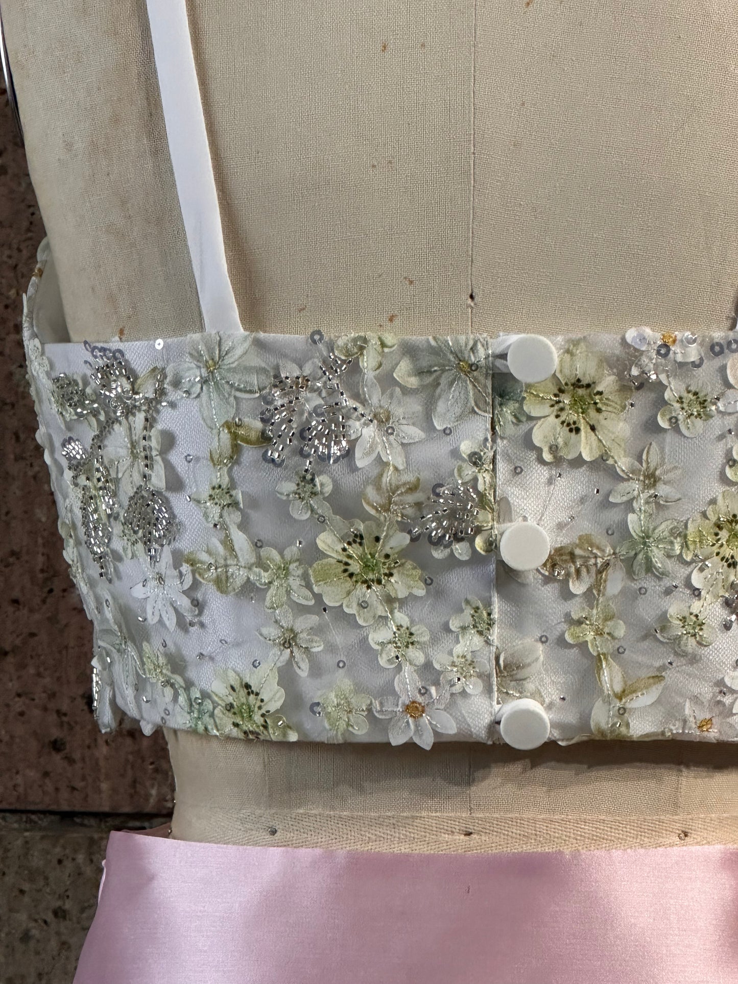 Beaded Semi-Sweetheart Flat Strap Top in Sage White Appliqués