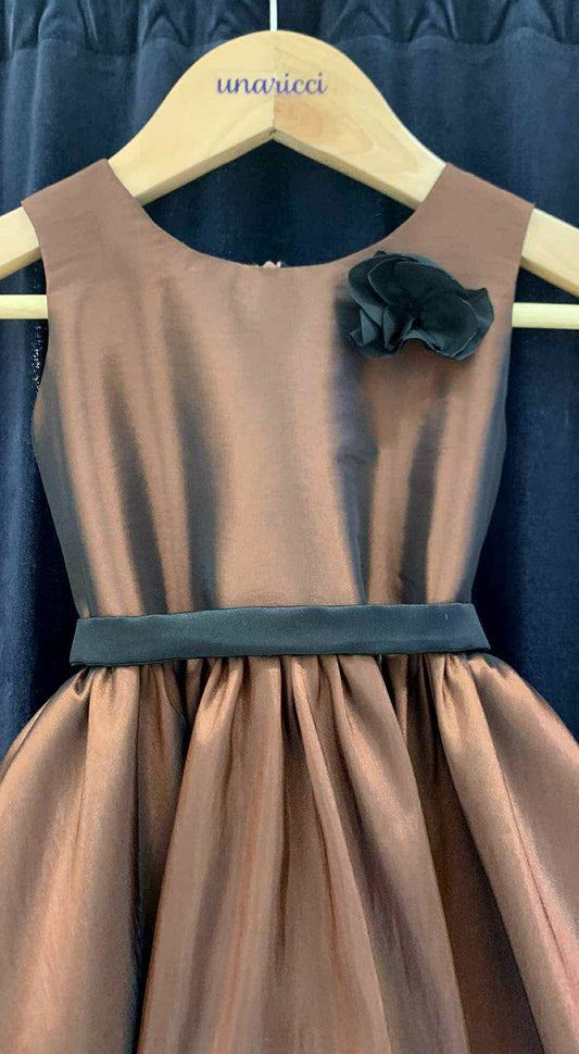 Sleeveless Mushroom Dress with Floret and Belt - Brown