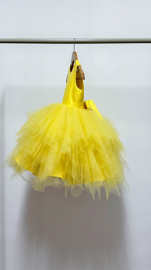 Sleeveless Midi Uneven Hem Tulle Dress - Dark Yellow Linen