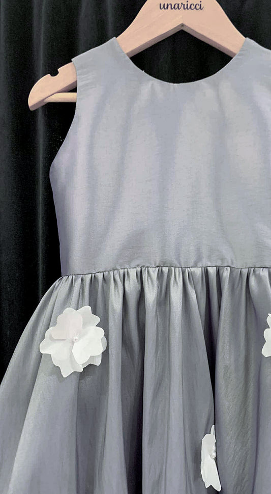 Sleeveless Mushroom Dress with Florets -  Grey