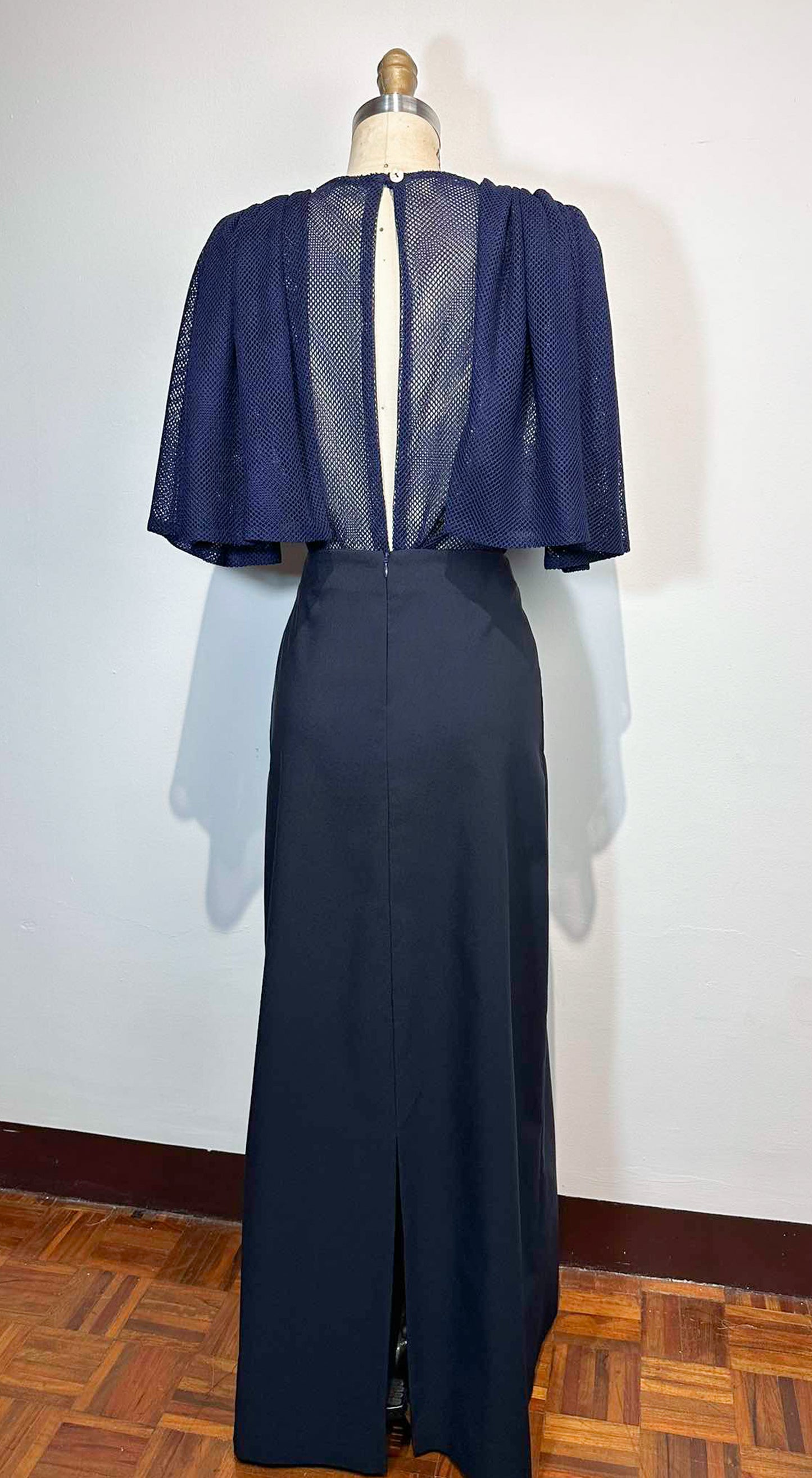 Back Zip Straight Cut Skirt