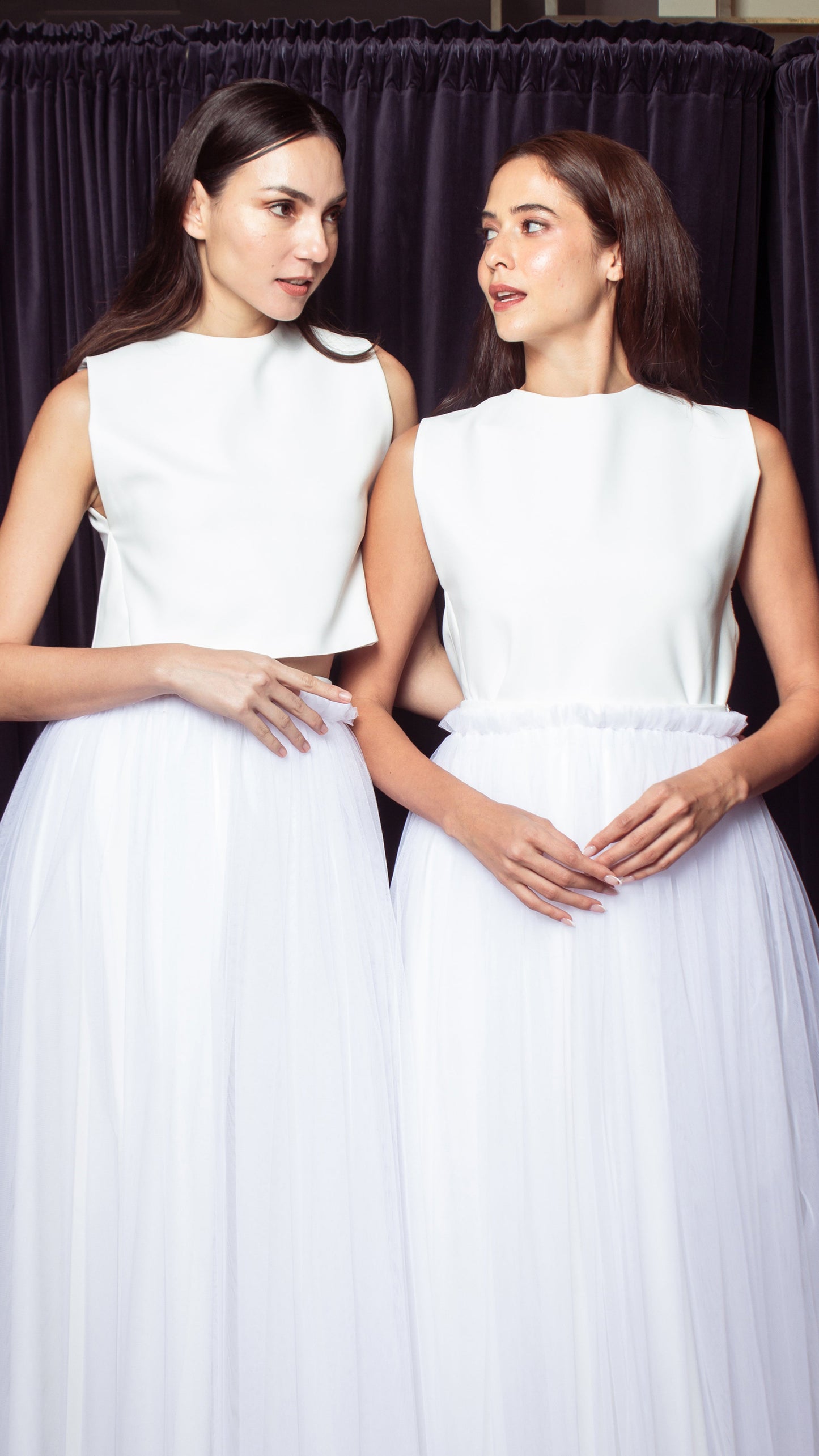 Gathered Elastic Waist Tulle Skirt - White