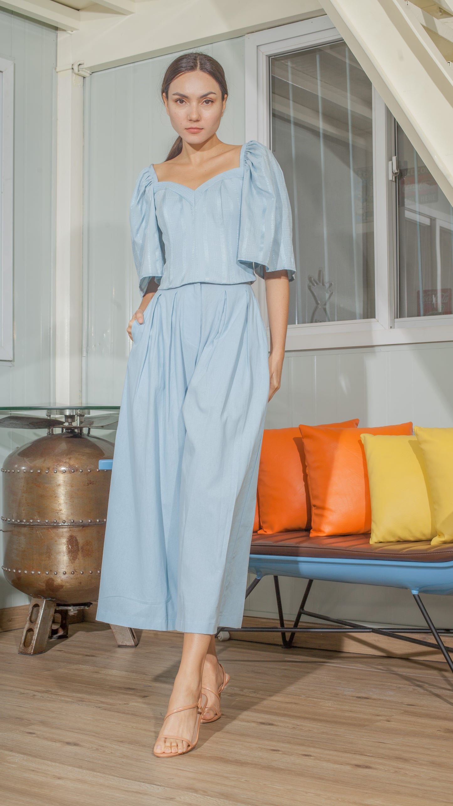 Double Front Pleat Wide Leg Pants in Light Blue Linen
