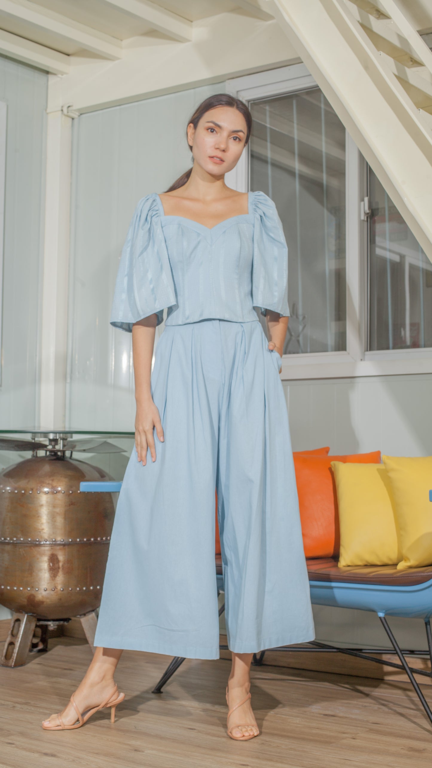Double Front Pleat Wide Leg Pants in Light Blue Linen