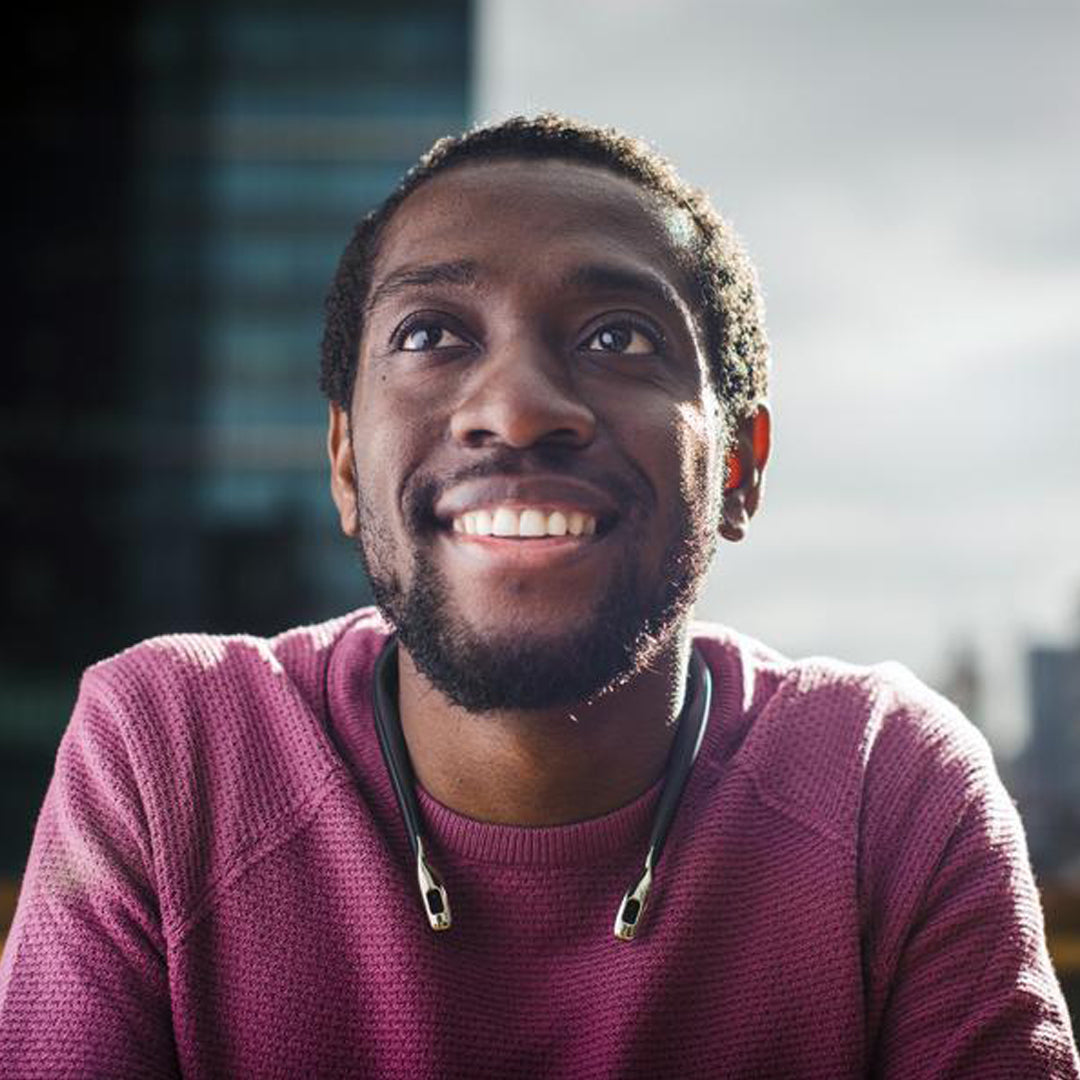 ible Airvida L1 Ion Wearable Air Purifier