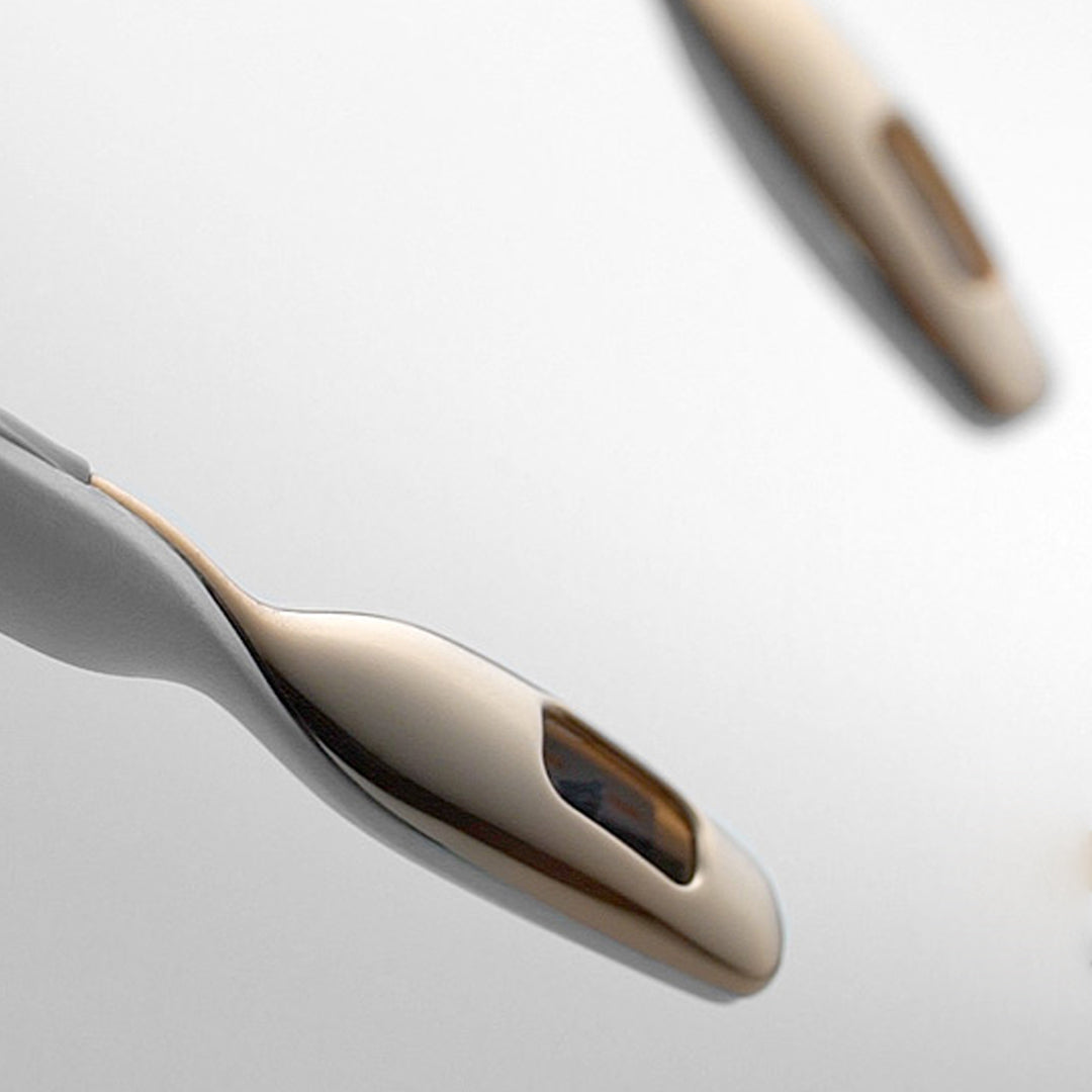 ible Airvida L1 Ion Wearable Air Purifier