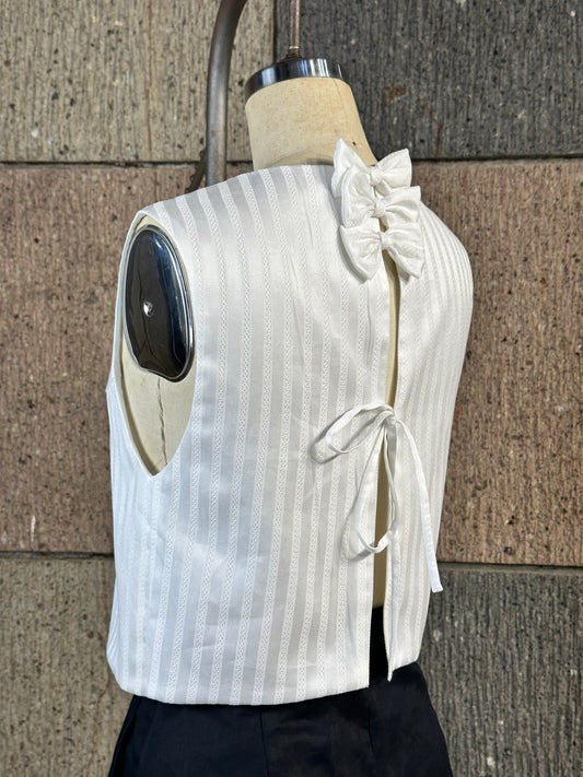 Bow Open Back Top in White Detailed Fabric