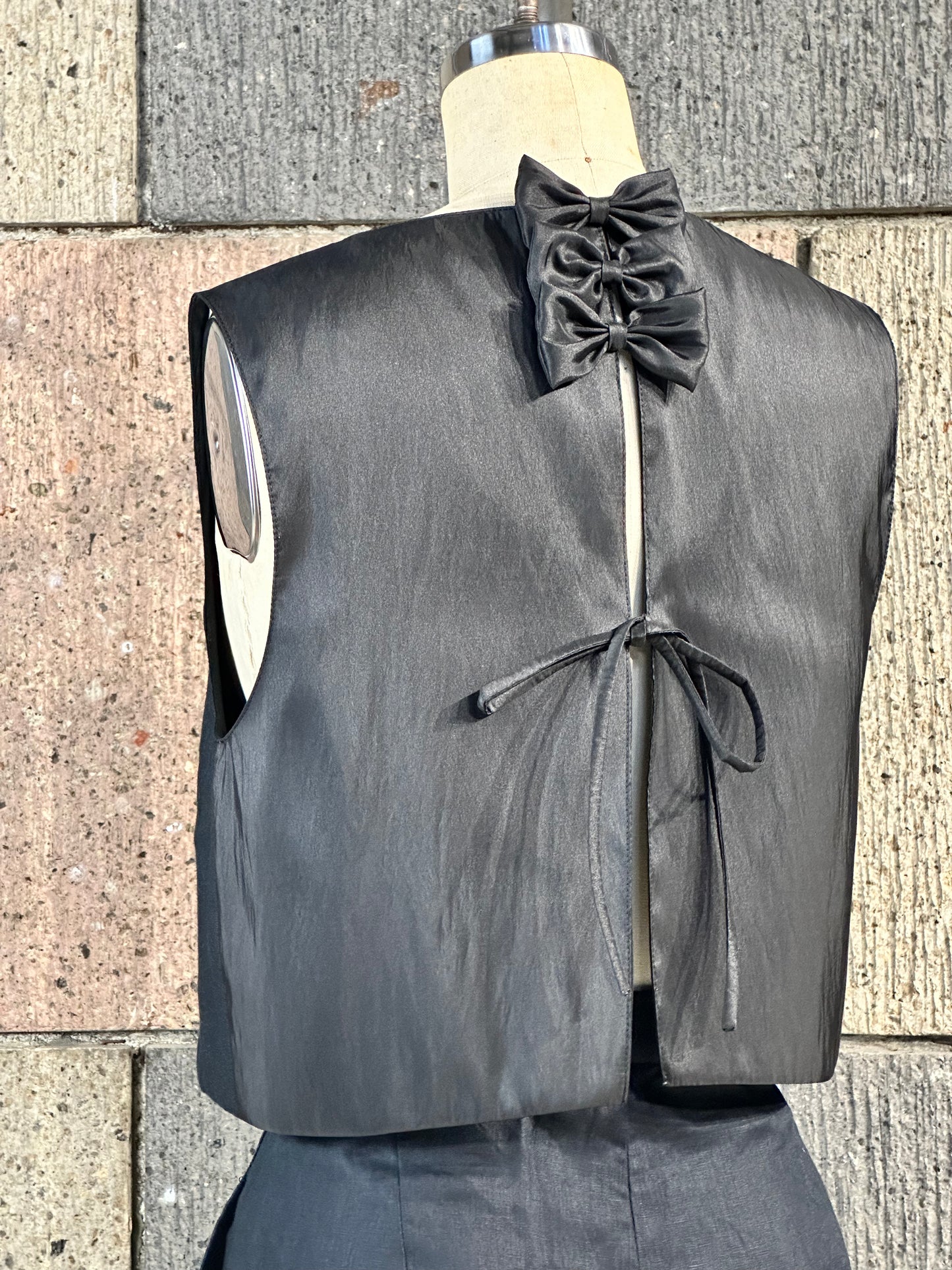 Bow Open Back Top in Black Linen Front, Taffeta Back