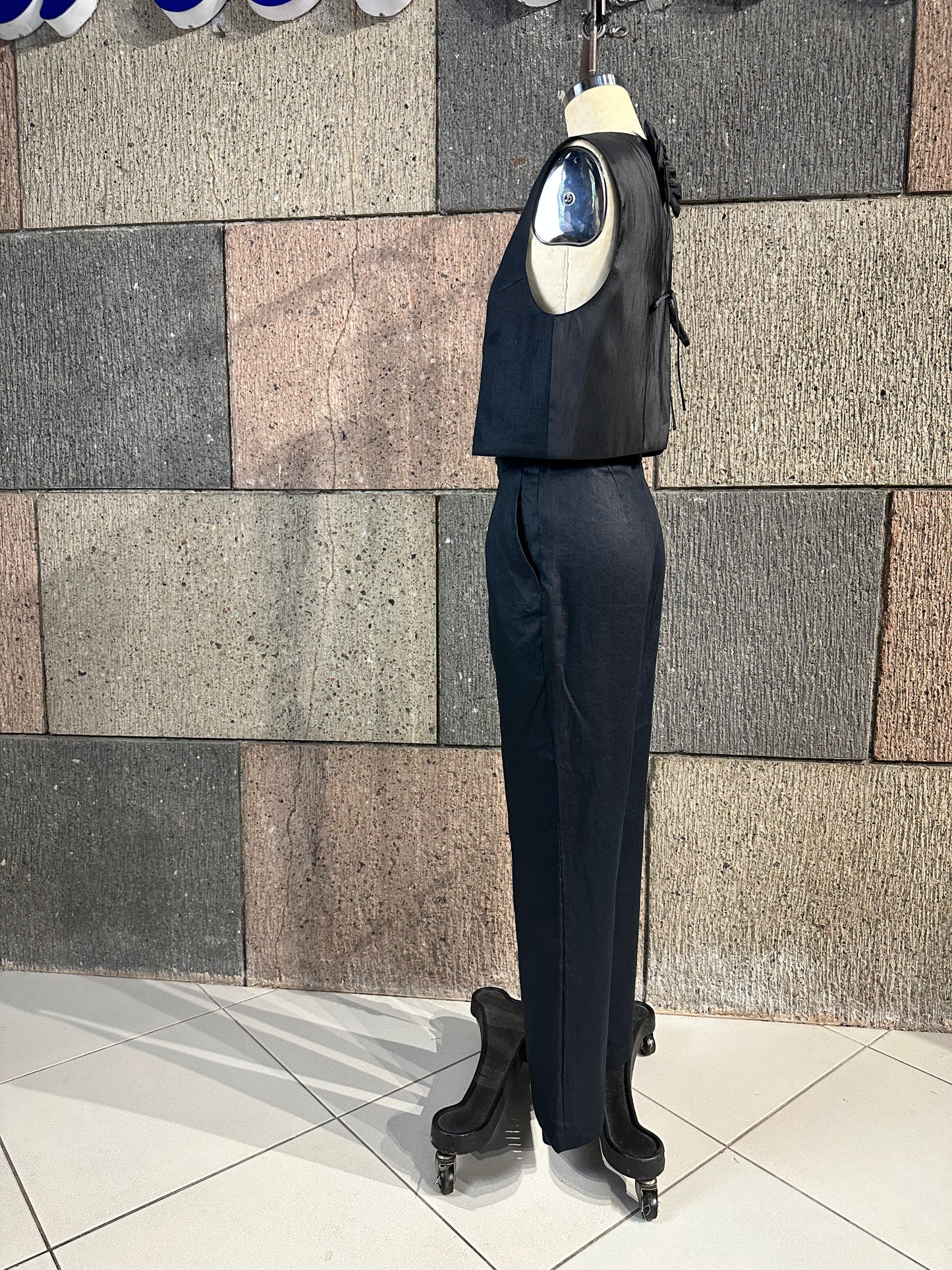Bow Open Back Top in Black Linen Front, Taffeta Back