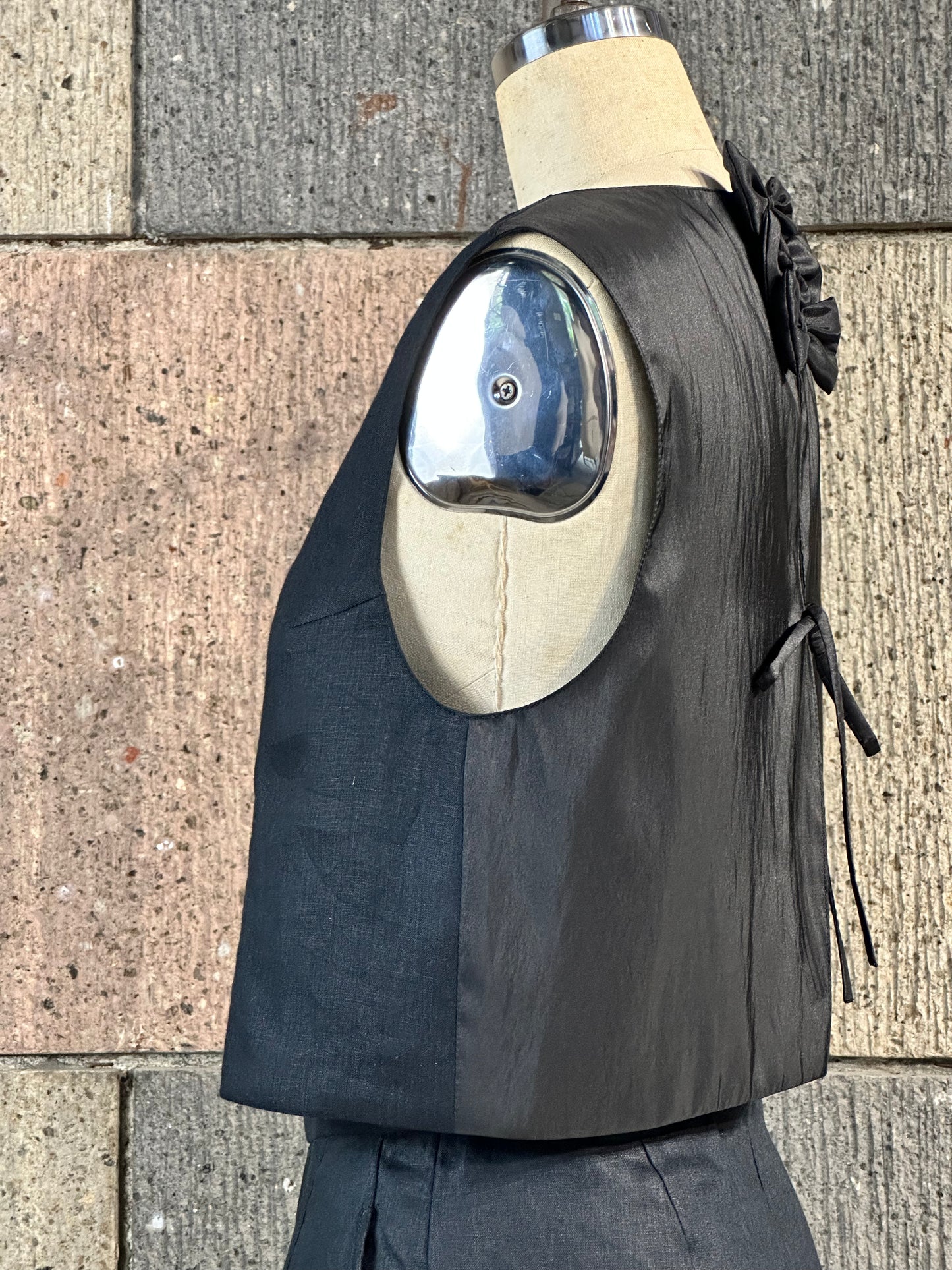 Bow Open Back Top in Black Linen Front, Taffeta Back