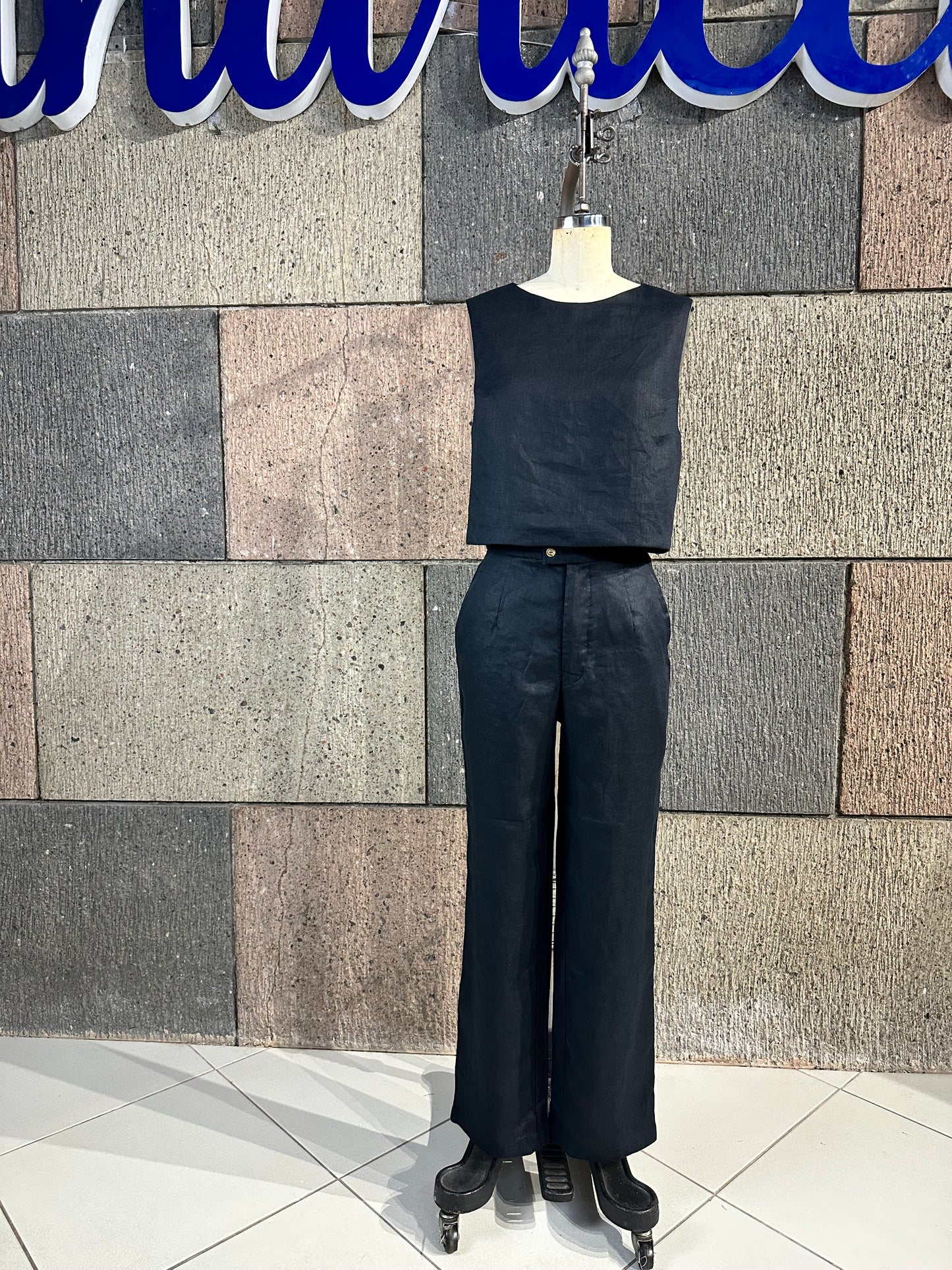 Bow Open Back Top in Black Linen Front, Taffeta Back