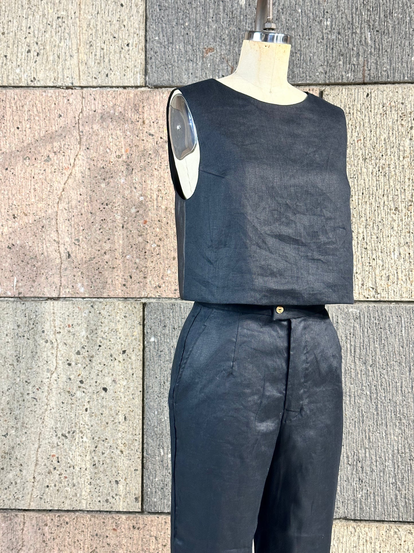 Bow Open Back Top in Black Linen Front, Taffeta Back