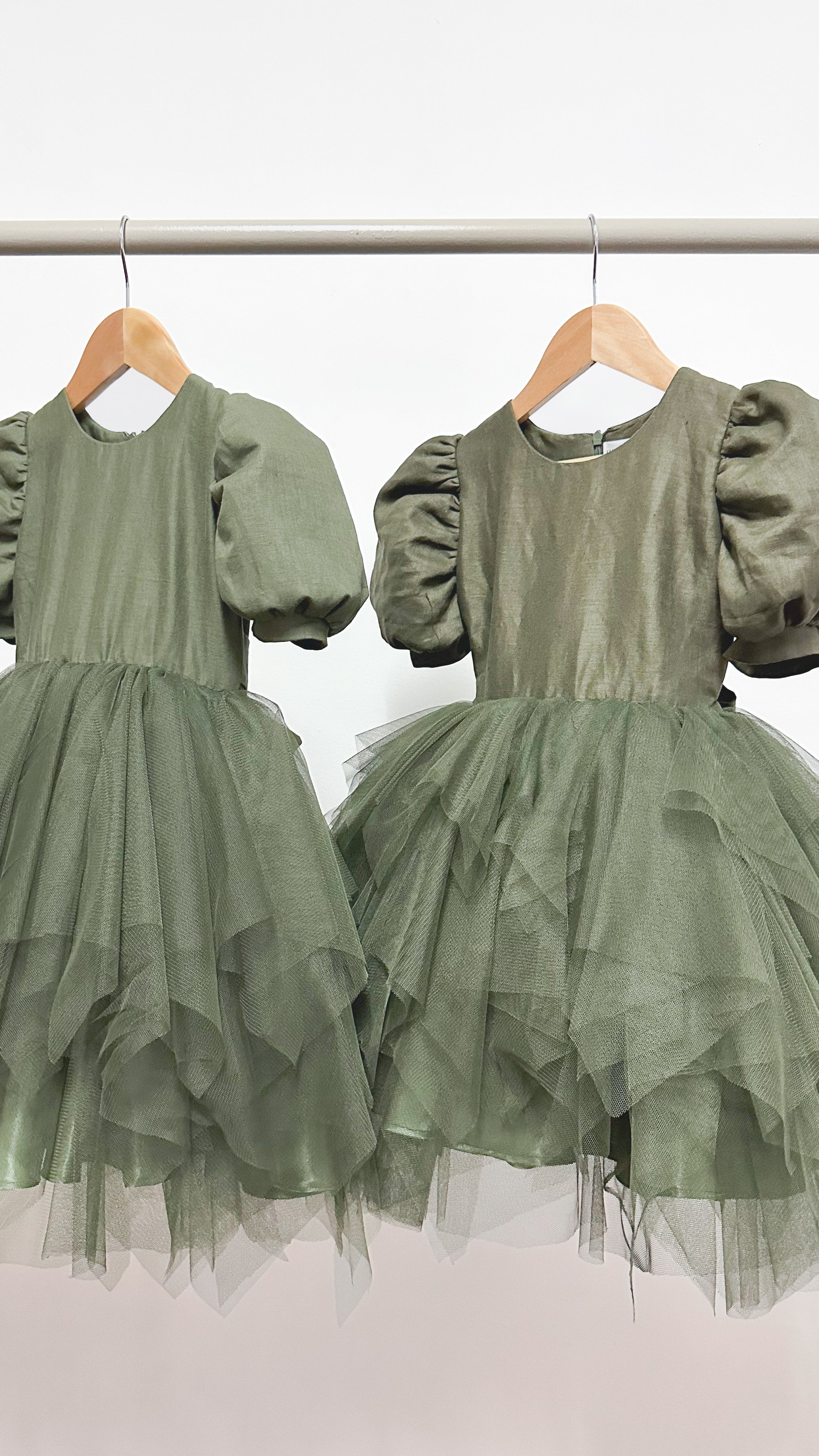 Puff Sleeve Midi Uneven Hem Tulle Dress - Army Green Linen