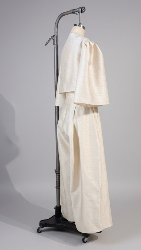 Front and Back Pleated Wide Hem Pants in Light Gold Premium Gazar