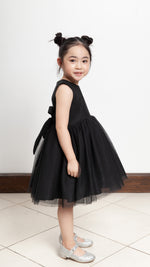 Load image into Gallery viewer, Sleeveless Midi Tulle Dress - Black Linen
