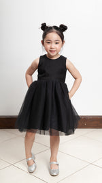 Load image into Gallery viewer, Sleeveless Midi Tulle Dress - Black Linen
