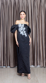 Load image into Gallery viewer, Black Crepe Satin Off-Shoulder Puff Sleeve White Lace Long Gown
