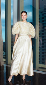 Load image into Gallery viewer, Light Gold Taffeta Beige Lace Puff-Sleeve Open Back Top
