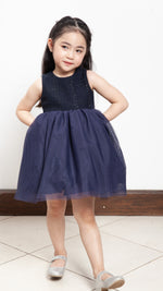 Load image into Gallery viewer, Sleeveless Midi Tulle Dress - Navy Blue Tweed
