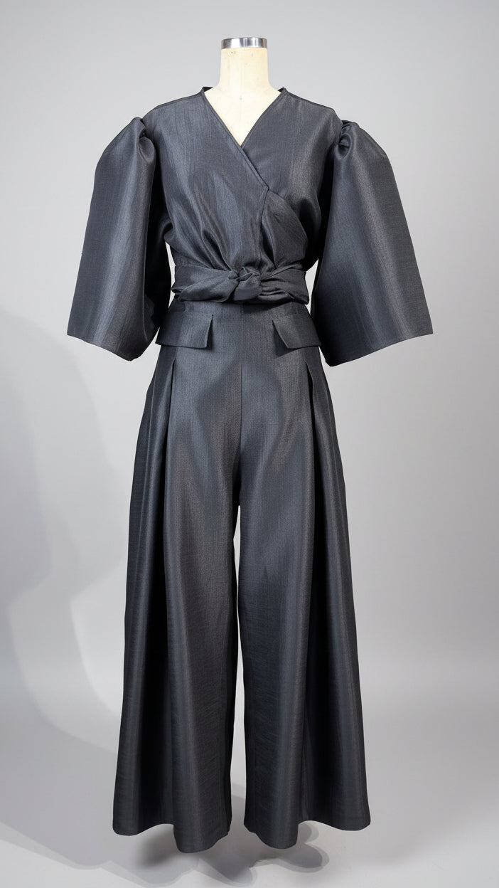 Front and Back Pleated Wide Hem Pants in Black Premium Gazar