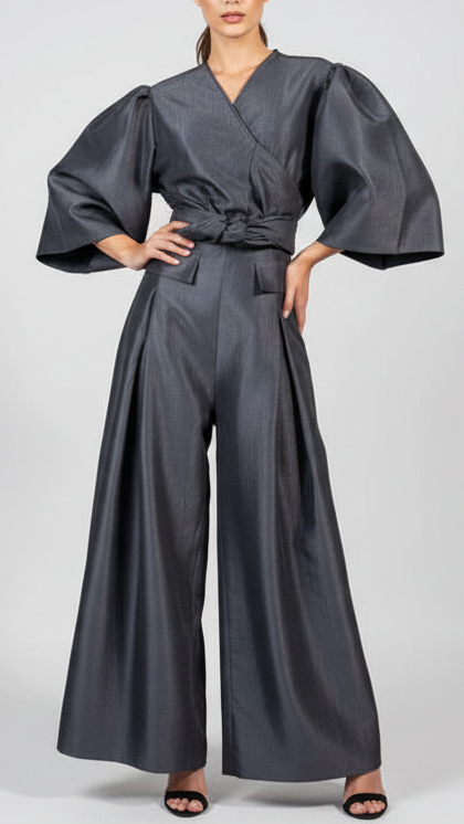 Front and Back Pleated Wide Hem Pants in Black Premium Gazar