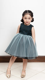 Load image into Gallery viewer, Sleeveless Midi Tulle Dress - Teal Tweed
