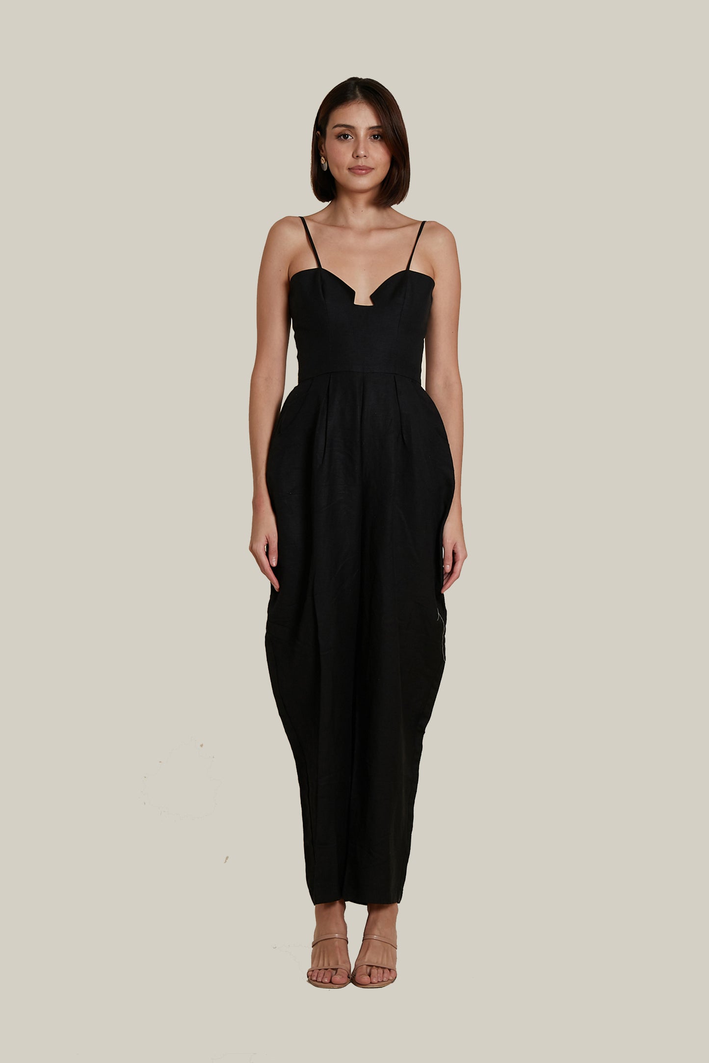 Sweetheart Baggy Jumpsuit in Black Linen