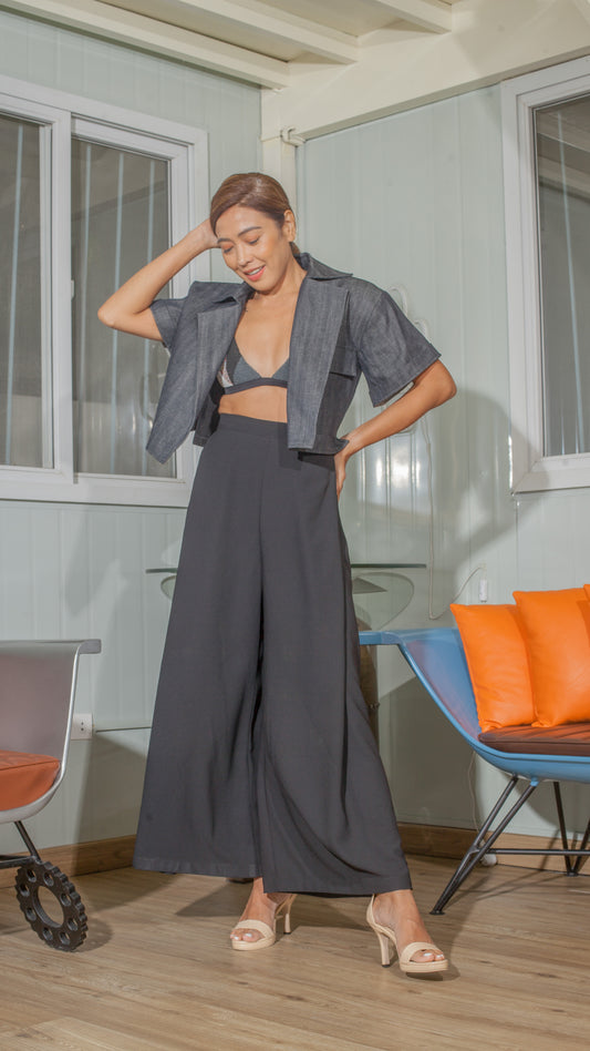 Oversized Lapel Crop Top in Blue Denim
