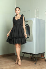 Load image into Gallery viewer, Sweetheart V Cutout with Oversized Ribbon Dress
