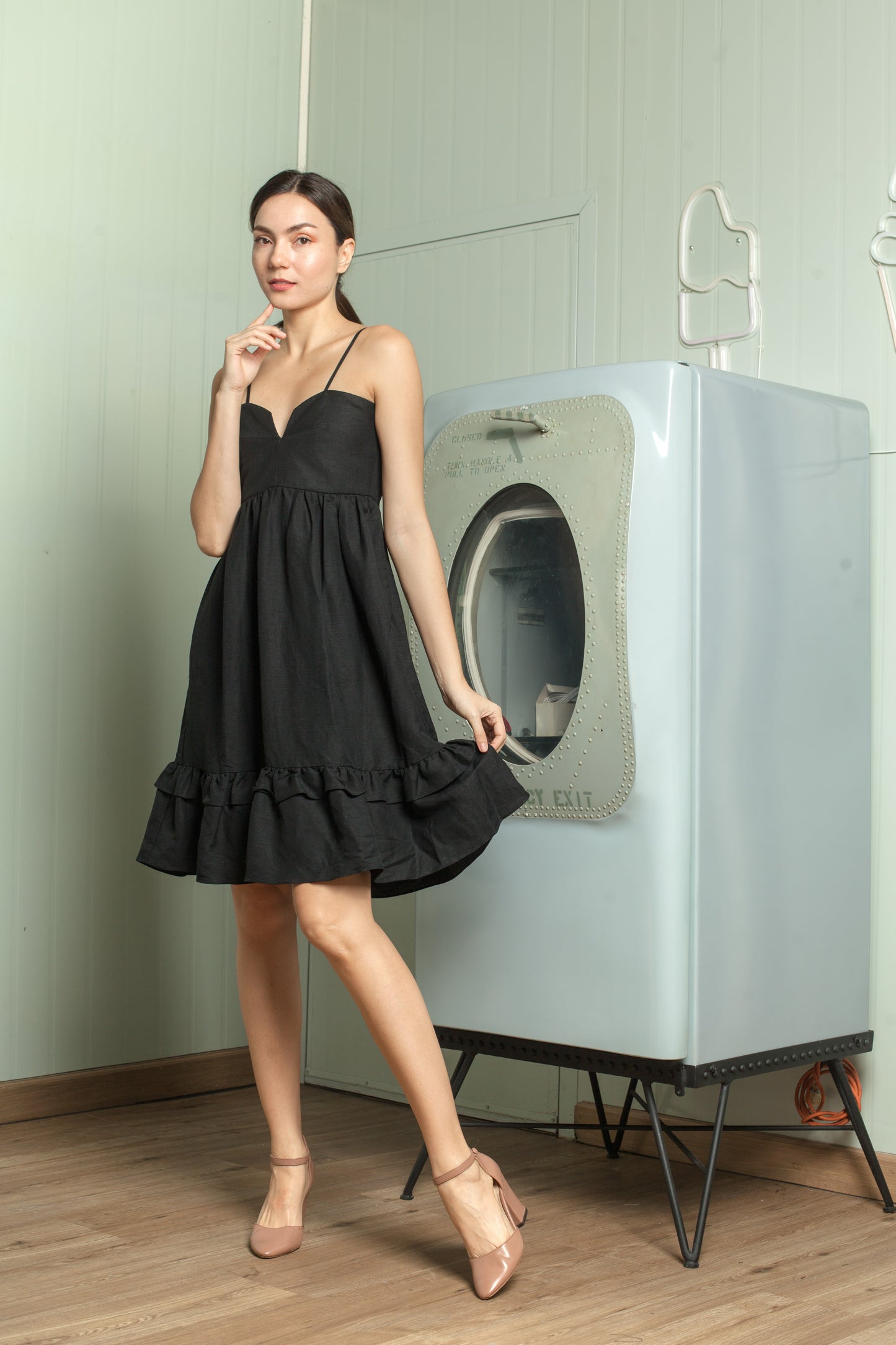 Sweetheart V Cutout Detail Shirred Dress