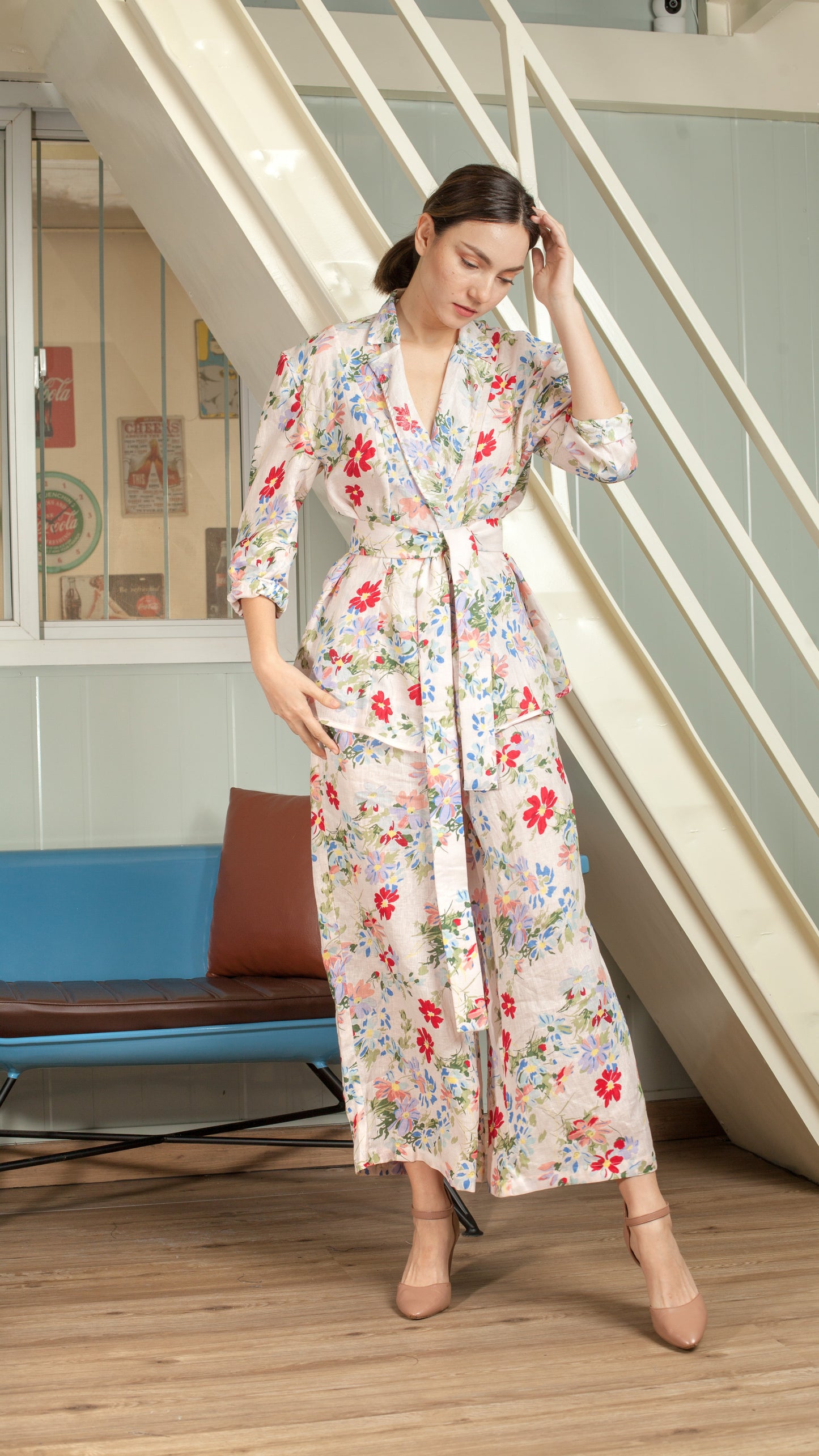 Single Button Flat Waistband Back Elastic Wide Hem Pants — Pink Floral