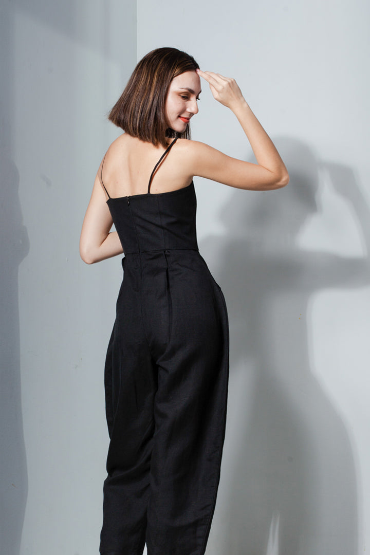 Sweetheart Baggy Jumpsuit in Black Linen